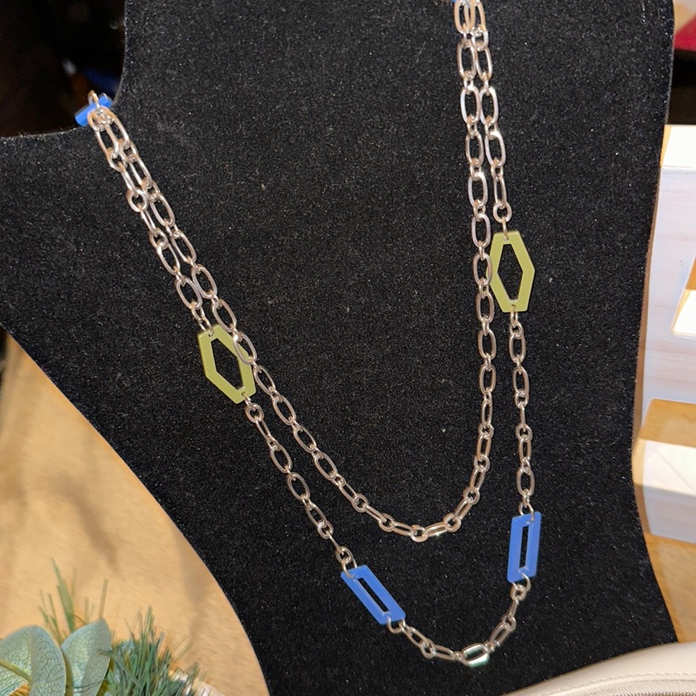 $3 bundle piece necklace